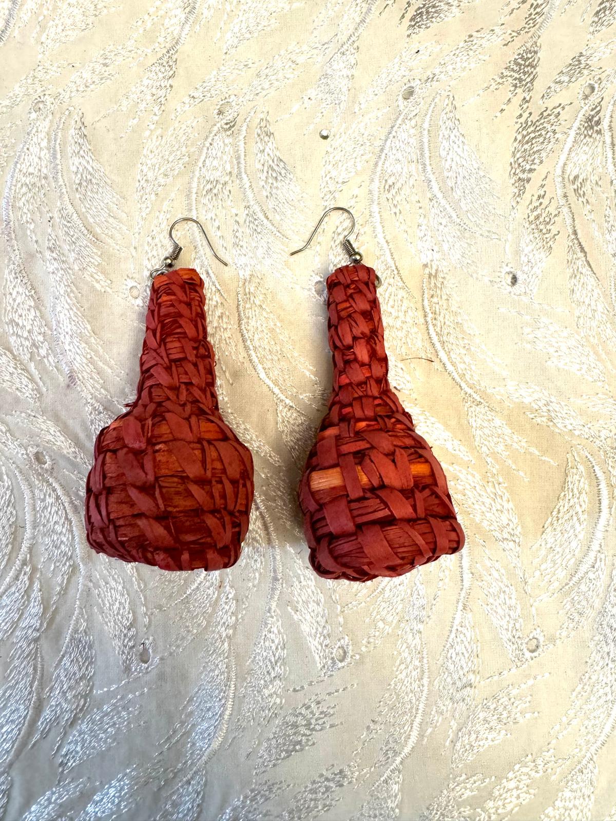 Womens raffia earrings red