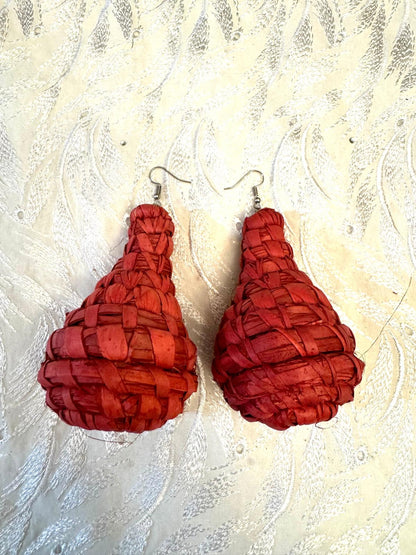 Womens raffia earrings red